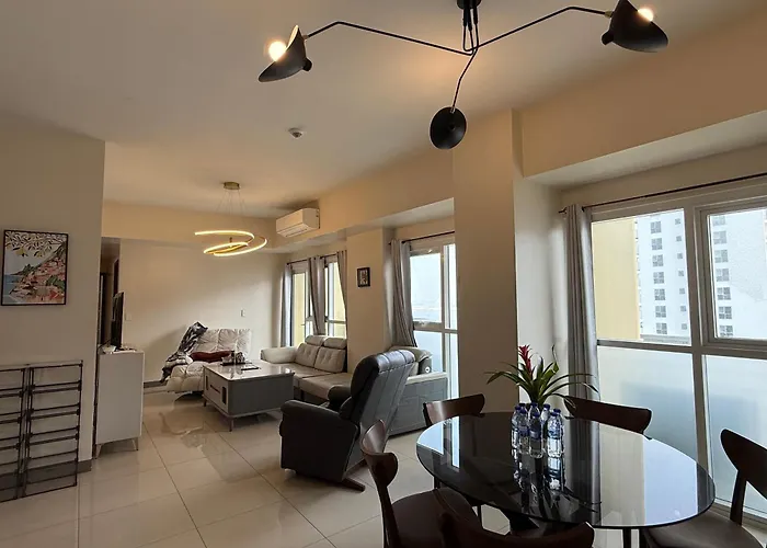 Comfortable 3 Bedroom Seaview Next To Okada Casino Airports Moa *