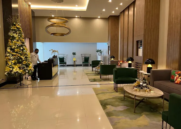 Comfortable 3 Bedroom Seaview Next To Okada Casino Airports Moa *
